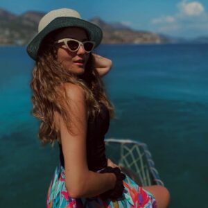 Elif Özkul Instagram - 🐬