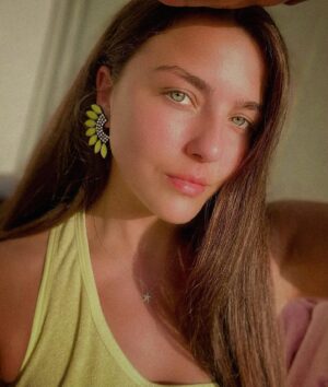 Elif Özkul Instagram - 🙂