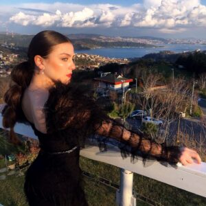 Elif Özkul Instagram - ❤️
