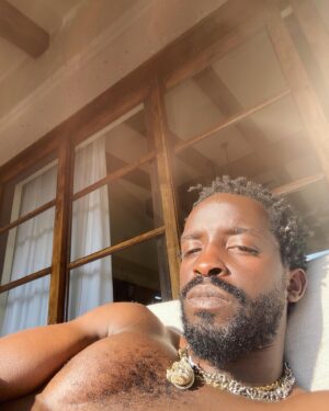 Elijah Kelley Instagram - I gas myself. I don’t need no help. 🌬#GoodGas #BreezeBoyz #MeditateANDlevitate #TheDayDontBeginUnlessYouBreakWind #LastAirBender