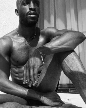 Elijah Kelley Instagram - Ex-Credit Card Scammer. 50% off ALL sew ins. ALL SUMMER LinkInBio #Bundles