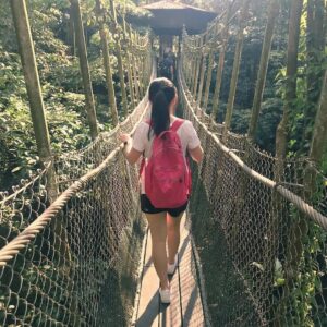 Elise Zhang Instagram - Bird Park Singapore! Bird Poop rains from above!!!!!!!!!!