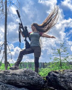 Actress Eliška Štefanicová HD Instagram Photos and Wallpapers June 2024