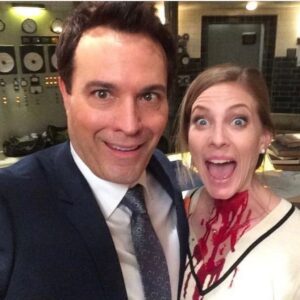 Elizabeth Blackmore Instagram - Day 1000 of Quarantine...
Sure do miss playing silly buggers with you @davidhaydnjones 
#spnfamily #thecw