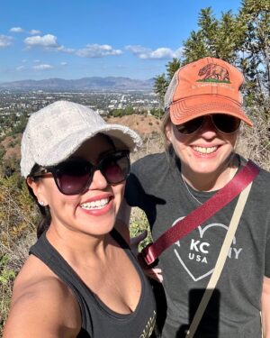 Elizabeth Craft Instagram - Post Thanksgiving — Fryman Canyon #95 with some of my fave people! @oliviafierro @tequilacorridotony #happierinhollywood