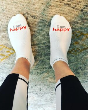 Elizabeth Craft Instagram - Reminding myself! #happierinhollywood