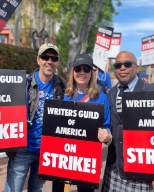 Elizabeth Craft Instagram - Picketing with some of my fave people today! @brooksitgraves @tjbrady @ra_sheed #WGASTRONG