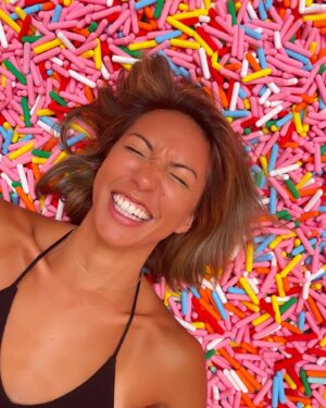 Elizabeth Frances Instagram - Joy ✨💕

Joy is a pool of pink sprinkles.

Joy is a chance to see a sunset and a sunrise every day. 

Joy isn’t the absence of sadness and suffering in the world, it’s the acceptance and processing of it, doing what you can about it, holding space for all of it, and the choice to feel, celebrate, and appreciate all the wonderful and miraculous in life too. 

Joy is being present.