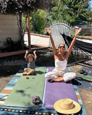 Elizabeth Grullón Instagram - I love you I love you I love you! You are the greatest thing. Thank you for being here. Thank you Kathy & Doug for sharing your little treasure with us for a week 🥹 My heart is full!