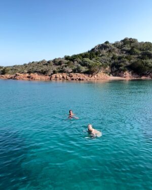 Elizabeth Grullón Instagram - SARDINIA stole my heart when I wasn’t looking 🇮🇹