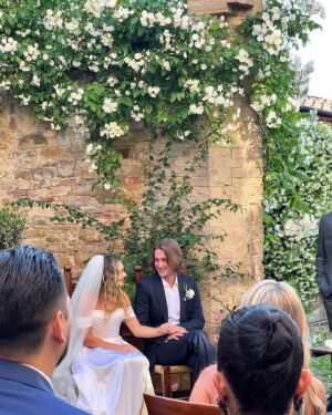 Elizabeth Grullón Instagram - cheers to Guido & Mélisse! 🥂✨