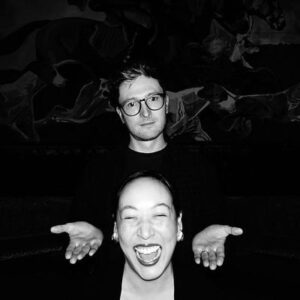 Elizabeth Ho Instagram - 🖤🤍