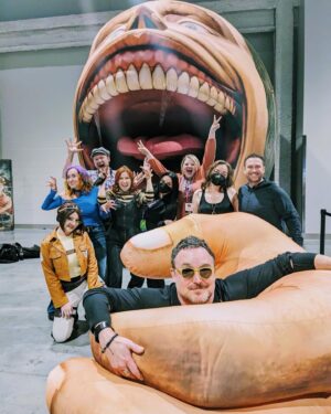 Elizabeth Maxwell Instagram - We came, we saw, we got eaten 😉

Thank you @animelvegas for a fabulous weekend!!

#animelasvegas #attackontitan #ymir #historia #dragonballsuper #dragonball #caulifla #kefla #genshinimpact #rosaria #overlord #albedo #vegas