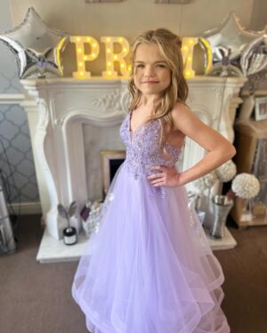 Ella Chadwick Instagram - Just home from my prom 💜 i had the best time and loved my dress sad its all over sat at home not wanting to take my dress off  #prom #promdresses #promseason #yr11leavers 💜