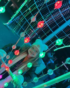 Ella Chadwick Instagram - Had a fab time last night at blackpool illuminations. Ive vome every year since i was 4wks old well apart from 2020 cause of covid. My fave part is the dancefloor and music outside the tower as i love to dance ❤️ #blackpool #blackpoooltower #blackpoolilluminations #tradition