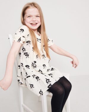 Ella Chadwick Instagram - 🖤🤍more pics from my recent updates with @brianophotography  @zebedeetalent 📸  Dress from @zarakids #blackandwhite #updates #photoshoot #zarakids