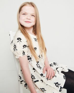 Ella Chadwick Instagram - 🖤🤍more pics from my recent updates with @brianophotography  @zebedeetalent 📸  Dress from @zarakids #blackandwhite #updates #photoshoot #zarakids