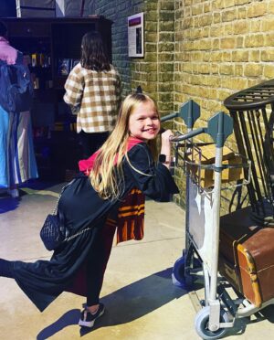Ella Chadwick Instagram - Some of my favourite pics from @wbtourlondon i had the best time #harrypotterstudios #harrypotter #wbtourlondon
