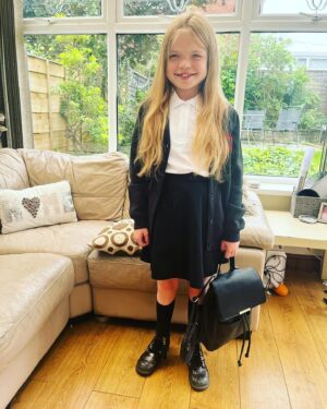 Ella Chadwick Instagram - Yr 11 here i come !! #bk2school #yr11 #byebyesummer