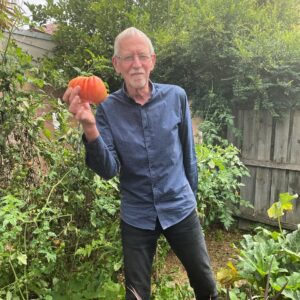 Ella Hooper Instagram - My Dad, Jeremy, with his fave backyard tomato bounty a few years ago. It was his birthday yesterday. My clever, caring Cancerian pops. Miss him and remember him every day.