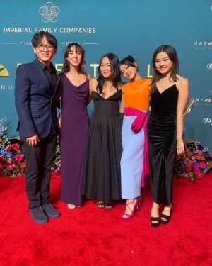 Ella Jay Basco Instagram - kids table was lit this year👯‍♀️

thank you so much @unforgettablegala for throwing another amazing gala this year. i swear they just get better and better! and most importantly i loved seeing all my cute little friends heehee💗🤭