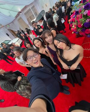 Ella Jay Basco Instagram - kids table was lit this year👯‍♀️

thank you so much @unforgettablegala for throwing another amazing gala this year. i swear they just get better and better! and most importantly i loved seeing all my cute little friends heehee💗🤭