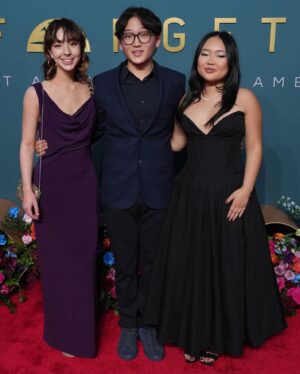 Ella Jay Basco Instagram - kids table was lit this year👯‍♀️

thank you so much @unforgettablegala for throwing another amazing gala this year. i swear they just get better and better! and most importantly i loved seeing all my cute little friends heehee💗🤭