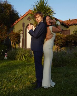 Ella Jay Basco Instagram - prom with my fave❤️❤️ @nateeroberts 

📸: @lesliealejandro