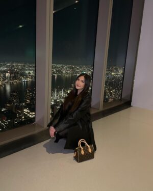 Elle Paris Legaspi Instagram - i’m backk