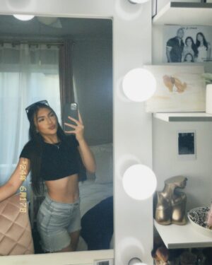 Elle Paris Legaspi Instagram - 🌞 #explore #explorepage
