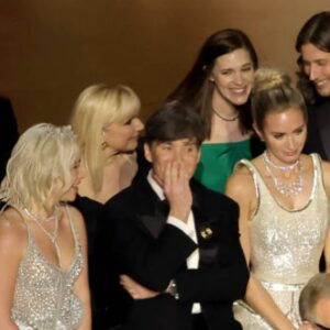 Ellen Mirojnick Instagram - #oscars24🏆 after the wins! 🏆🏆🏆🏆🏆🏆🏆 Part 3 @vanityfair🍾🥂 #vfoscars @gettyimages and beyond…it was heavenly to be on this historic journey with everyone❤️❤️❤️❤️🏆🍾🫶🏻🧡🧡🧡🤩🤩