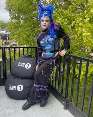 Ellie Diamond Instagram - RADIO ONE BIG WEEKEND! 
So much fun being back in Dundee working at @bbcradio1