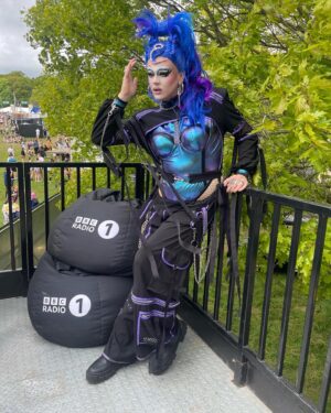 Ellie Diamond Instagram - RADIO ONE BIG WEEKEND! 
So much fun being back in Dundee working at @bbcradio1