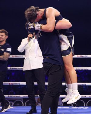 Ellie Scotney Instagram - CHAMPION OF THE WORLD 🌍👑 

A moment I’ll never forget.