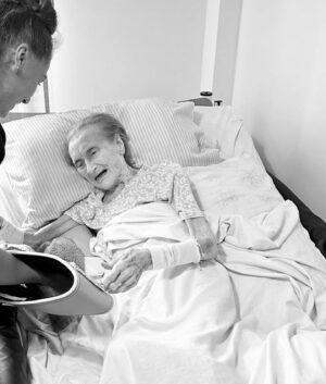 Ellie Scotney Instagram - My best friend, 
always and forever ➰

Nan, you was one of a kind. 
An energy that could speak a thousand words. A smile which lit up every room and more. 

For 99 years you made the world a better place, now it’s time for you to lay to rest. The brightest light I’ll ever need 🕊️

Love you millions & more x

❤️