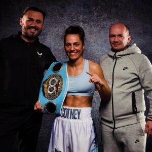 Ellie Scotney Instagram - It’s the company on the journey that makes it 👌🏼❤️