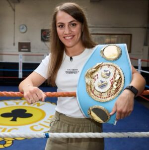 Ellie Scotney Instagram - 𝗨𝗻𝗶𝗳𝗶𝗰𝗮𝘁𝗶𝗼𝗻 🔜

@elliescotney_ and Segolene Lefebvre put their IBF & WBO super-bantamweight world titles on the line on April 13 👑

@brandonscott.0 & @williamcrolla are also added to the #GillBarrett card 👊