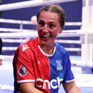 Ellie Scotney Instagram - OUR WORLD CHAMP ❤️💙

Congratulations, @elliescotney_ 🦅

#CrystalPalace #Boxing #EllieScotney