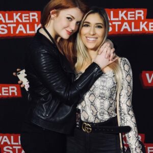 Elyse Dufour Instagram - Decided today is @acooldrinkofh20 Appreciation day ♥️💀