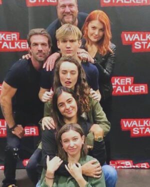 Elyse Dufour Instagram - Goingtoclogyourshitwithonemore #walkerstalkercon #walkerstalker postsorryinadvance but I love these people #twd #twdfans #twdfamily 
Please comment and let me tag you because I love you so much