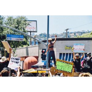 Elyse Levesque Instagram - 🏳️‍🌈🏳️‍🌈🏳️‍🌈 #LAPride
#Blacklivesmatter
#Blacktranslivesmatter
#blackqueerlivesmatter