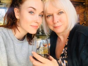 Elyse Levesque Instagram - The mama. 🤍

#shesthebest #happymothersday