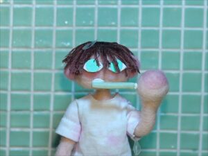 Ema Mlynarčíková Instagram - A little snippet from my stop motion attempt at a school excercise :0 (For non czech speakers, the voiceover is about not knowing what to do and wondering what would be the best thing to do) #animation #stopmotion #stopmotionanimation