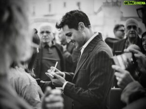 Emanuel Caserio Instagram - Grazie Matera, non mi stancherei mai di guardarti..

E grazie @matera_film_festival  per la vostra ospitalità e il vostro affetto!