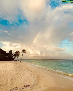 Emanuel Caserio Instagram - Random di questo Paradiso indimenticabile 📸🏝️