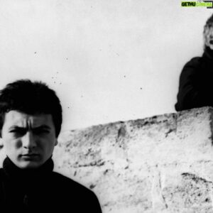 Emil Quliyev Instagram - "KÖRPÜNÜN O TAYI" 
Фотоаппарат: Nikon 1958.г, первая зеркалка в мире. 
Фото: @guram_navroz