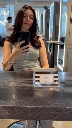 Emilia Ares Instagram - haircut by jc santana
