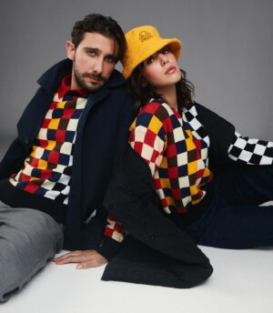 Emiliano Zurita Instagram - Gracias al gran equipo detrás de esta campaña por hacernos los nuevos embajadores de  @benetton_mexico ! 🐰🔲 
la nueva colección FW23 ya está en tiendas, no se la pierdan👀 @_camilavalero 
.
#BenettonSquad #FW23
#EmilianoXBenetton