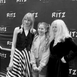 Emilie Cocquerel Instagram - Well that was a bit lovely 🖤

Dressed by @saloondesignhouse 
Jewellery @studio_elke 
Supported by too many to count 🙏@mothermountainmovie @fays113 @willowspeers @slinkystyle