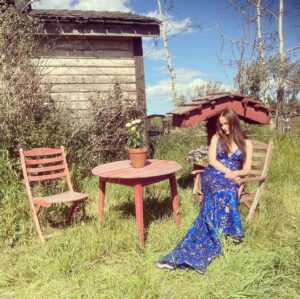 Emily Andras Instagram - My best girl, at the end. #WynonnaEarp